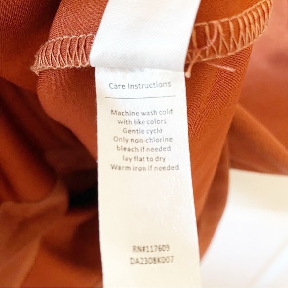 DOWNEAST Button Front Puff Sleeve Midi Dress - Picture 9 of 9